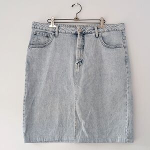 2/15$ Midi Denim Skirt With Front Slit ~ Size XL